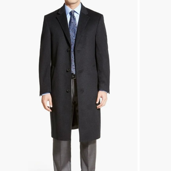 Hart Schaffner Marx Other - Hart Schaffner Marx Sheffield Classic Fit Wool & Cashmere Overcoat size 46R